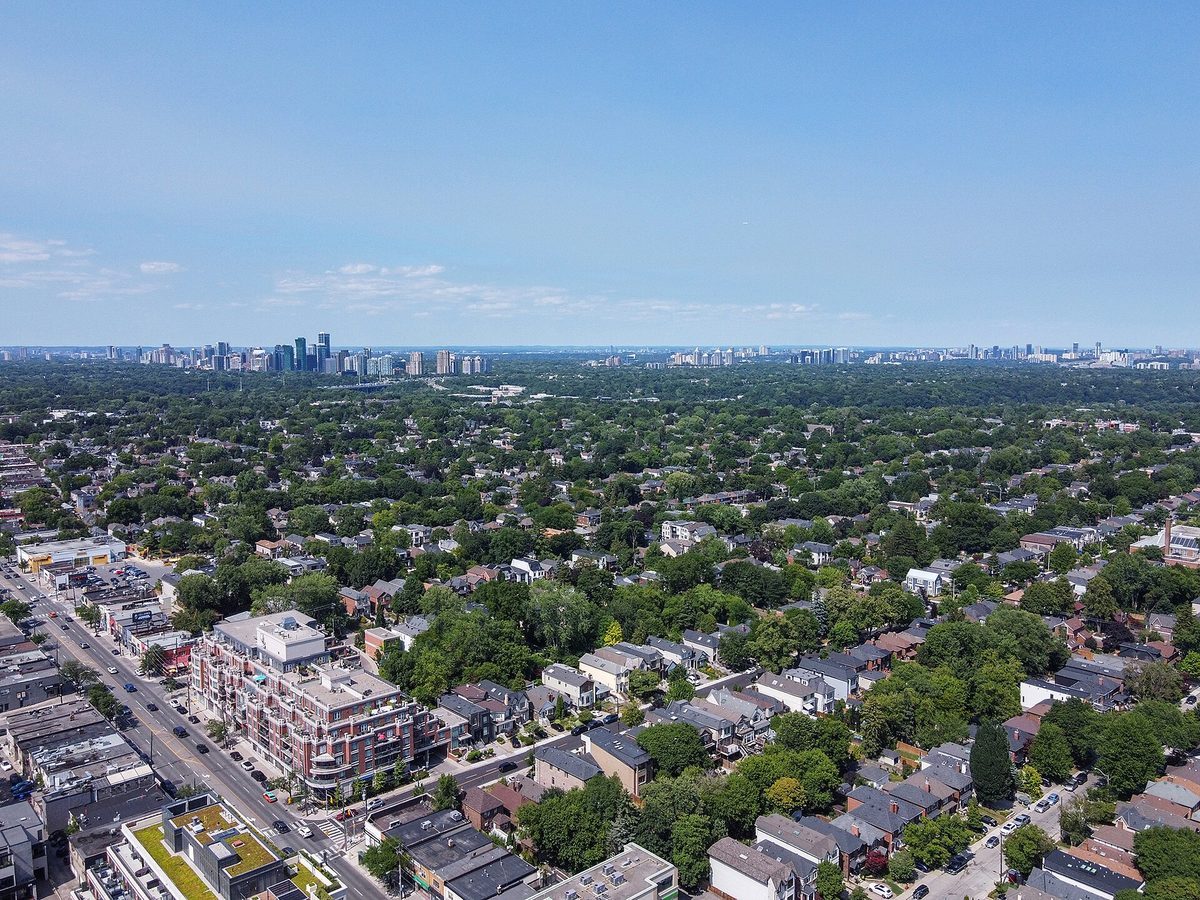 Skyline and aerial view of Bedford Park, IL - LD Movers moving service area