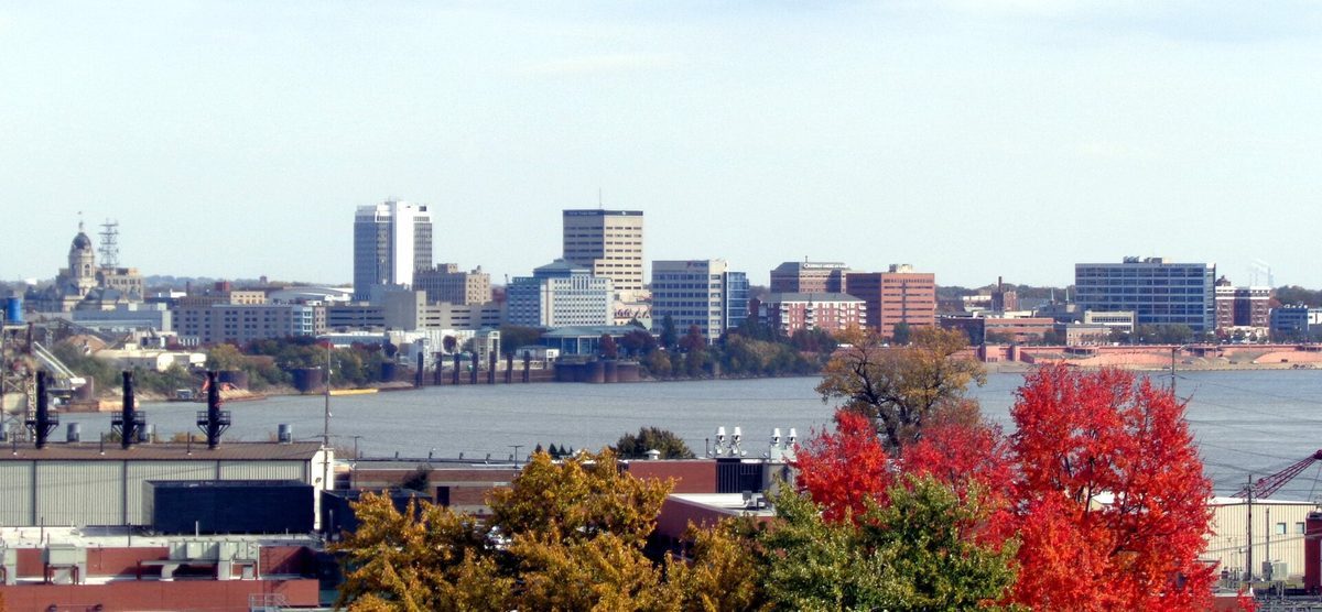 Skyline and aerial view of Evansville, IN - LD Movers moving service area