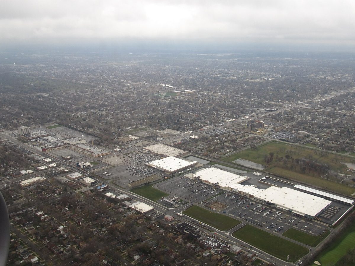 Skyline and aerial view of Evergreen Park, IL - LD Movers moving service area