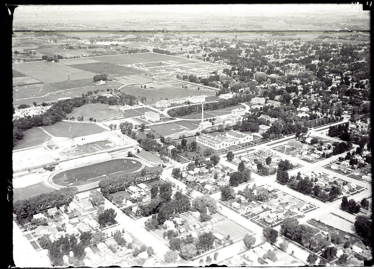 Skyline and aerial view of Fort Collins, CO - LD Movers moving service area