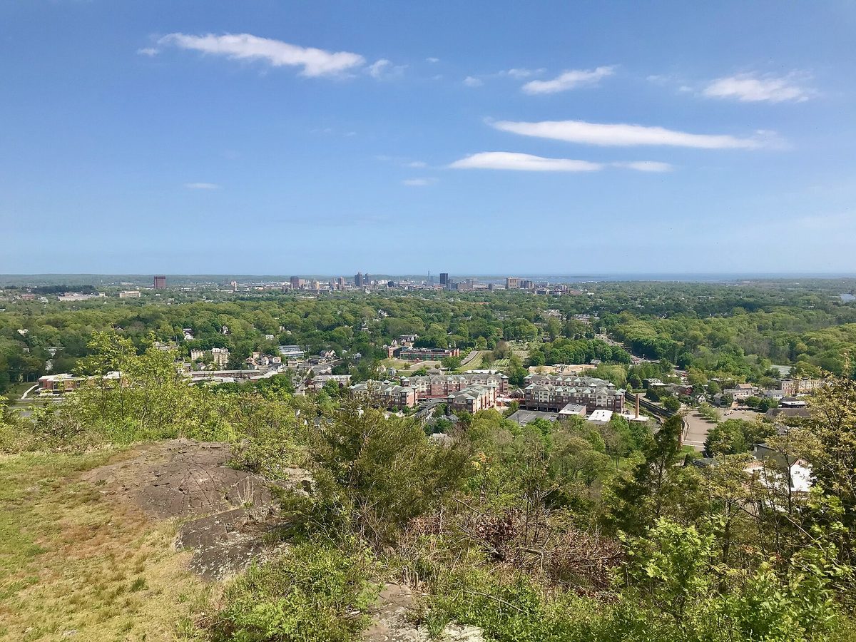 Skyline and aerial view of New Haven, CT - LD Movers moving service area