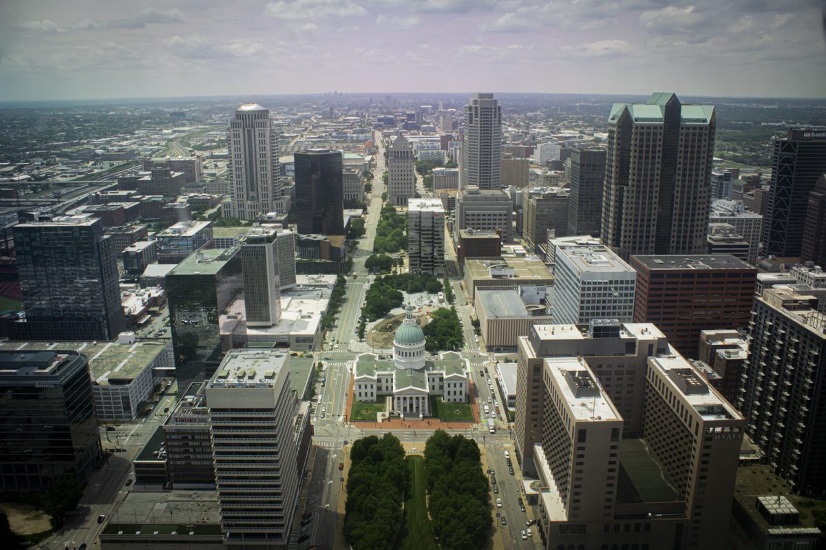 Skyline and aerial view of St. Louis, MO - LD Movers moving service area