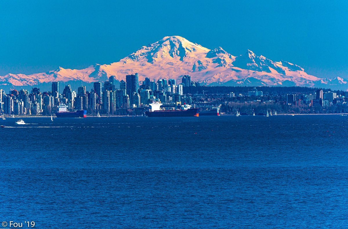Skyline and aerial view of Vancouver, WA - LD Movers moving service area