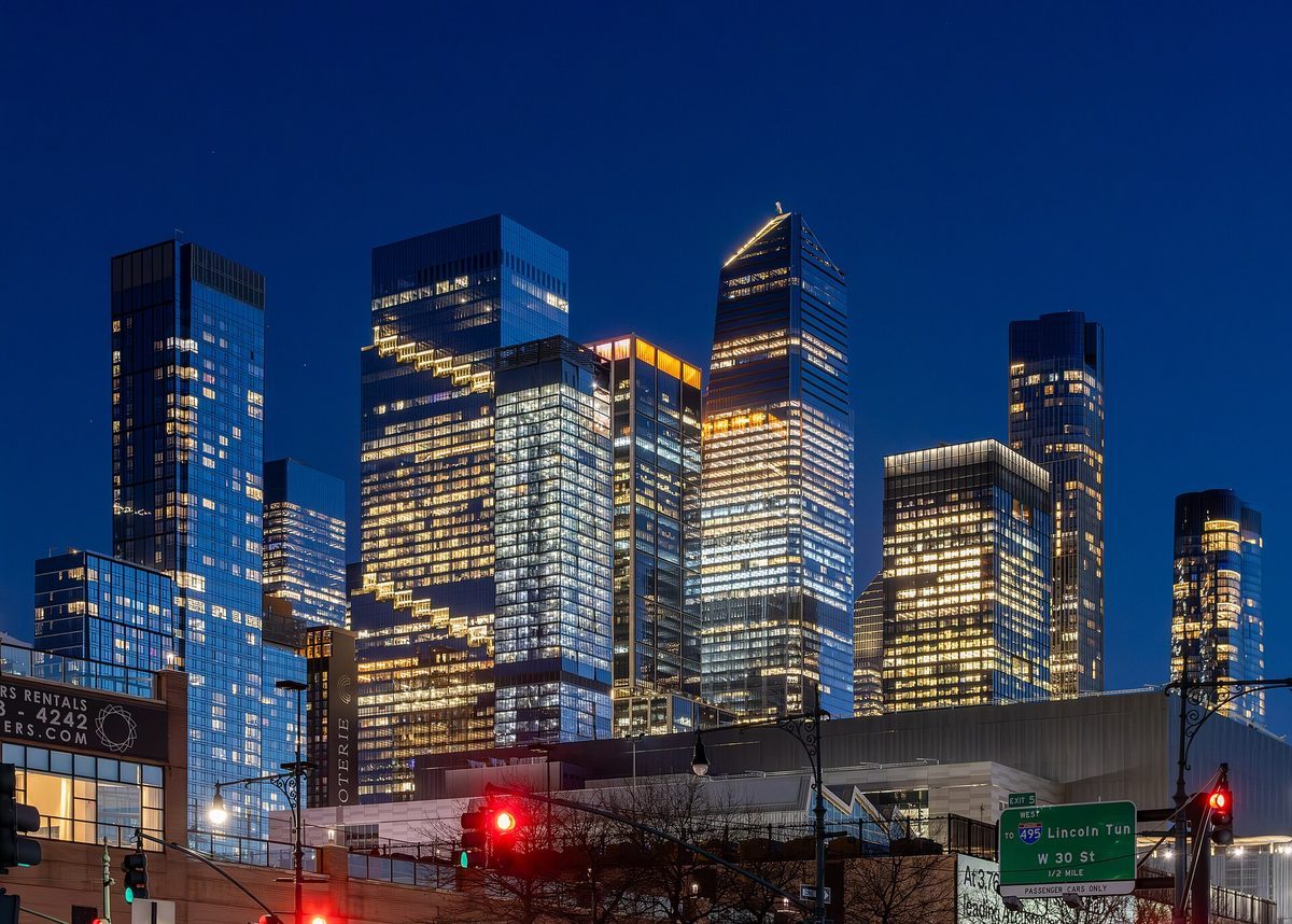 Scenic skyline and landscape view of New York - LD Movers moving service area